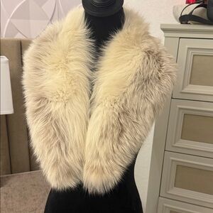 Real Fox fur clip on collar scarf